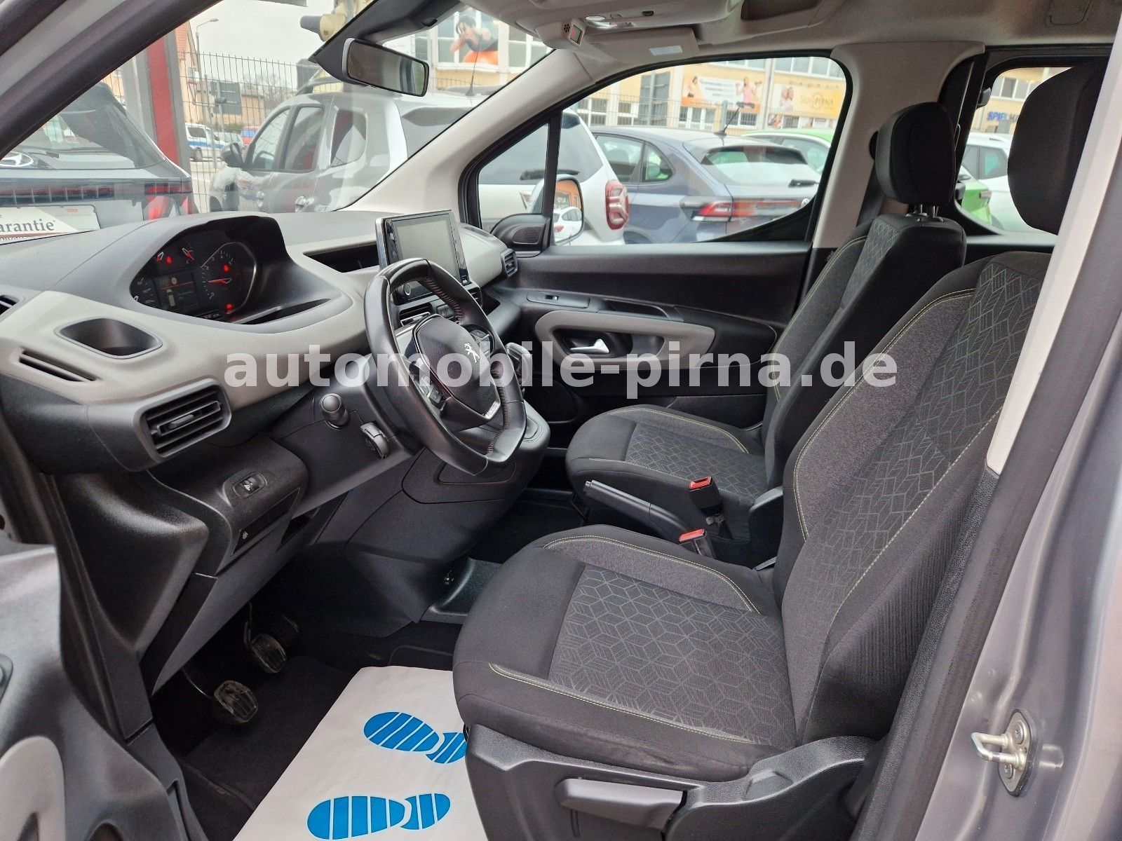 Rifter Active L1 BlueHDI (5-Si.) +NAVI/GRA/PDC