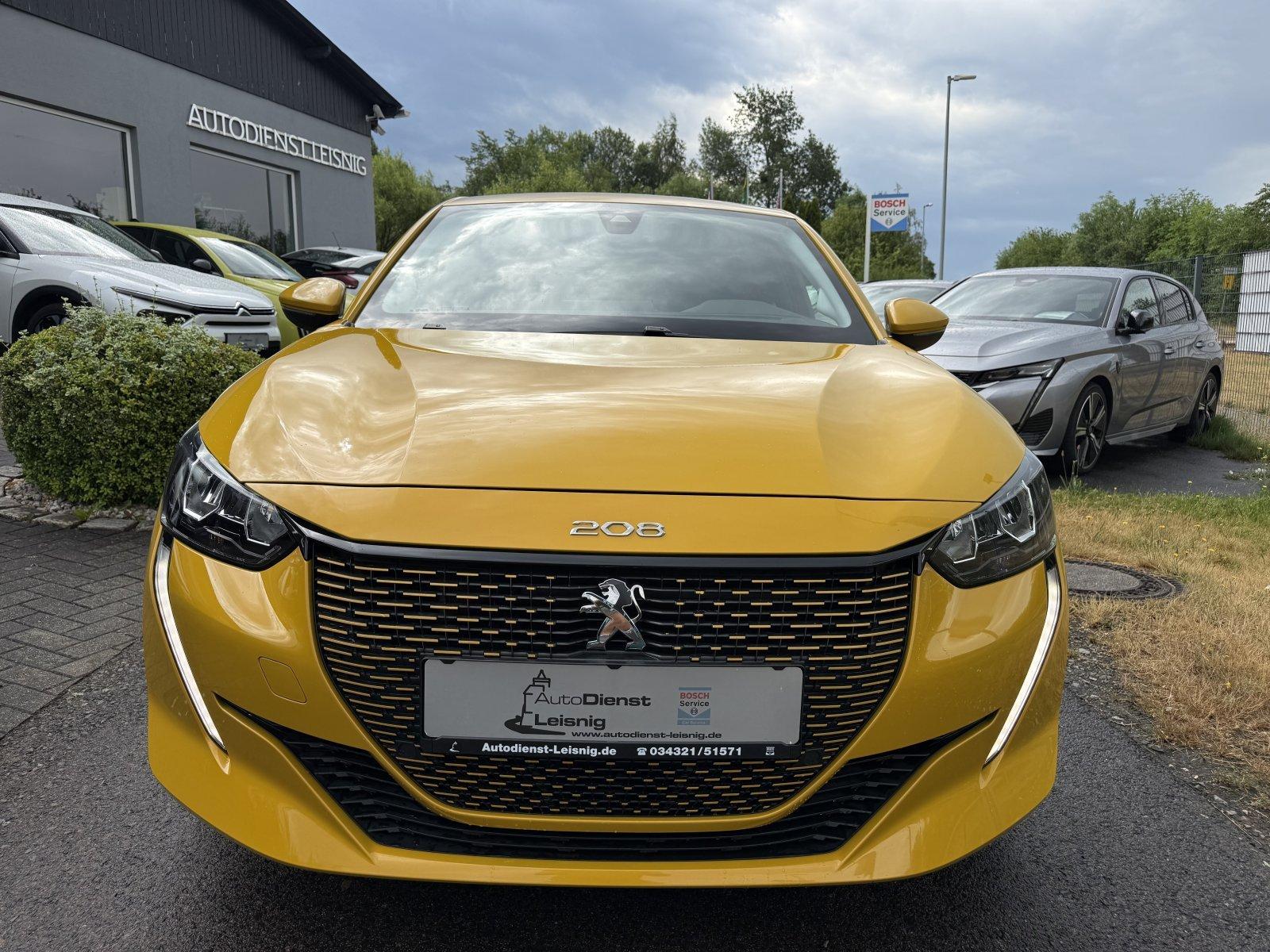 Peugeot 208  (e) 136 Allure LED SH PDC