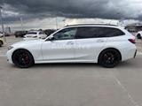 BMW 330d Tou x Drive*SAG*M PAKET*VIRTU*LED*PANO*AHK! - BMW 330 mit Diesel-Antrieb: Schiebedach