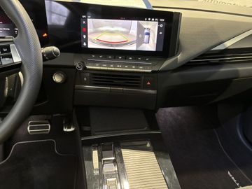 Fotografie 16 des Opel Astra 1.2 Turbo Automatik Ultimate