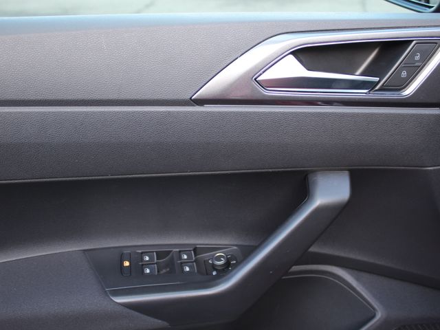 Polo 2.0 TSI GTI IQ.Light*Navi*Beats Sound