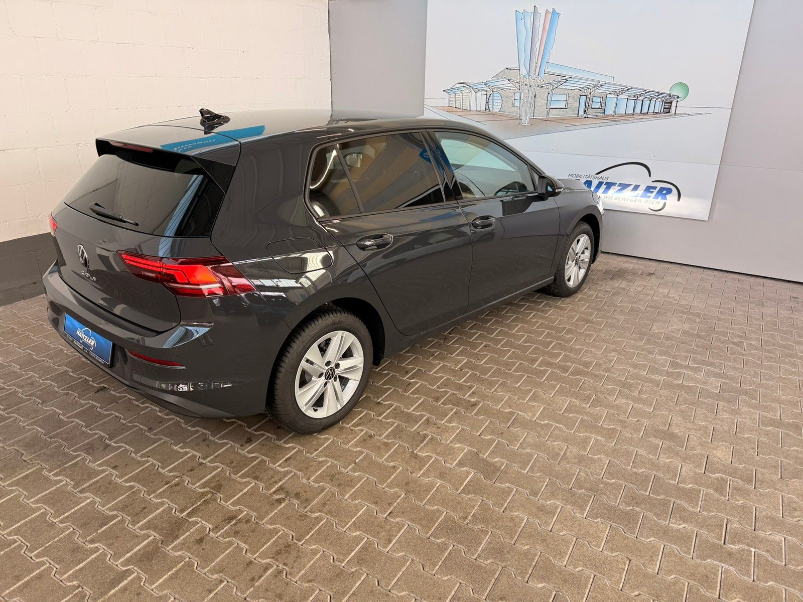 Fahrzeugabbildung Volkswagen Golf VIII Lim. Goal 1.5 TSI