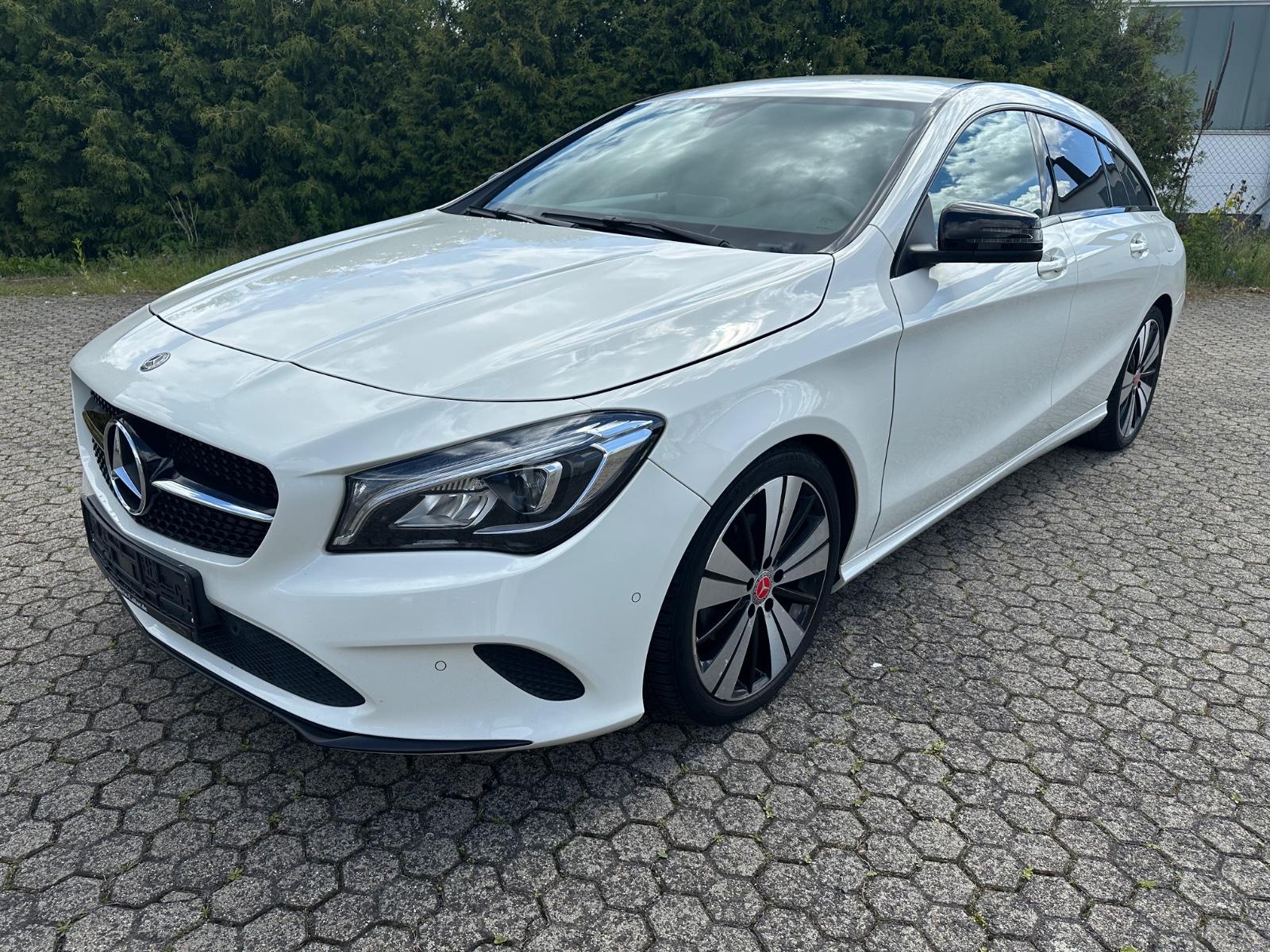 Mercedes-Benz CLA 180 Shooting Brake