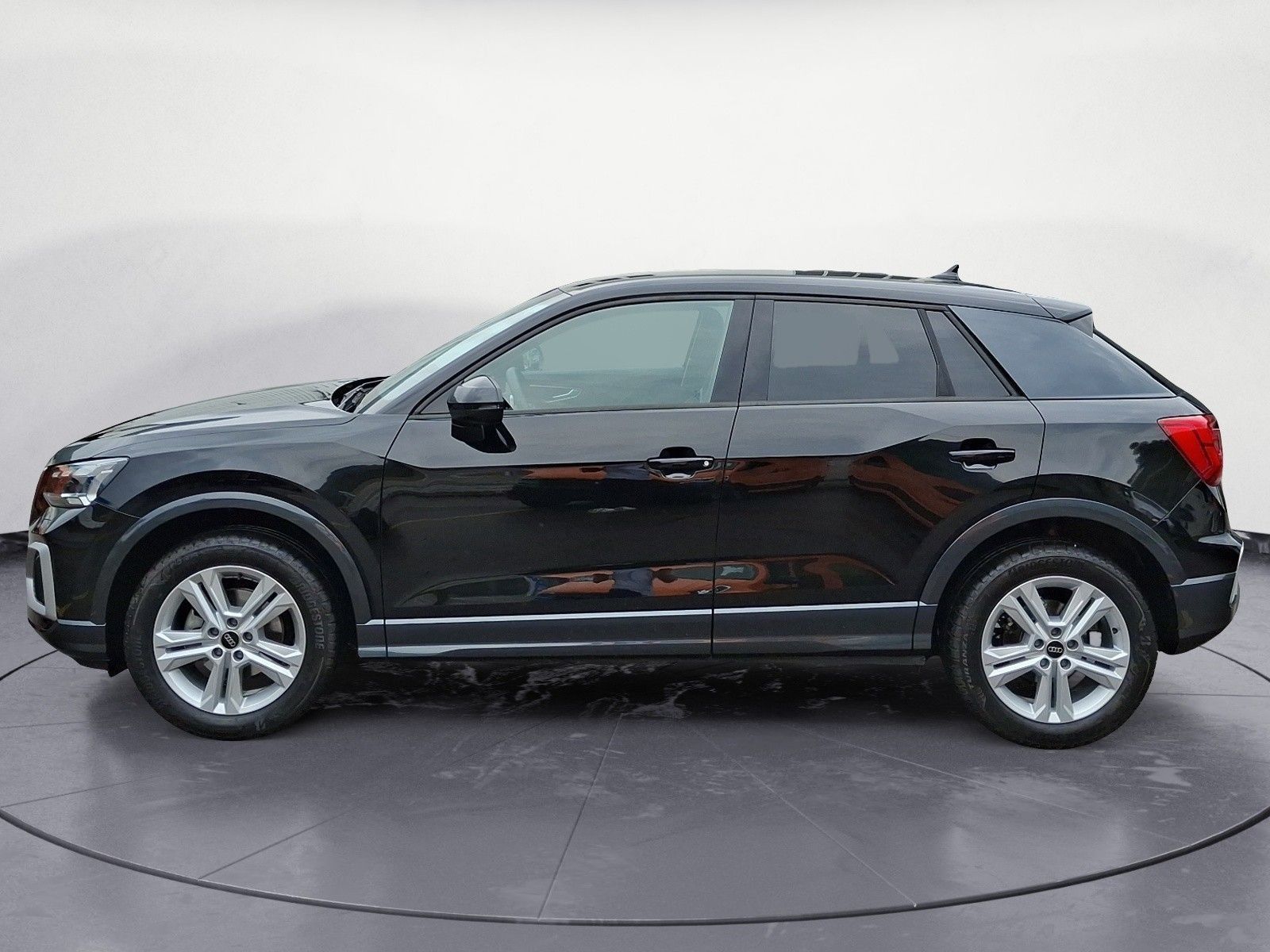 Audi Q2 advanced 30 TSFI 85(116) kW(PS) *Matrix- LED  imagem 3