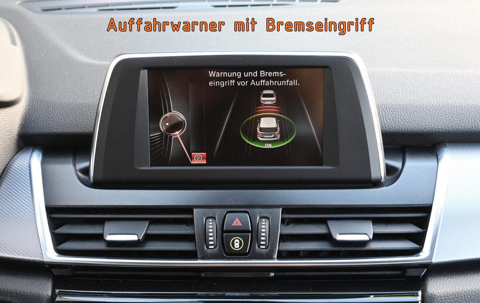 Fahrzeugabbildung BMW 218i Active Tourer M Sport °AHK°PDC°SITZHEIZ°