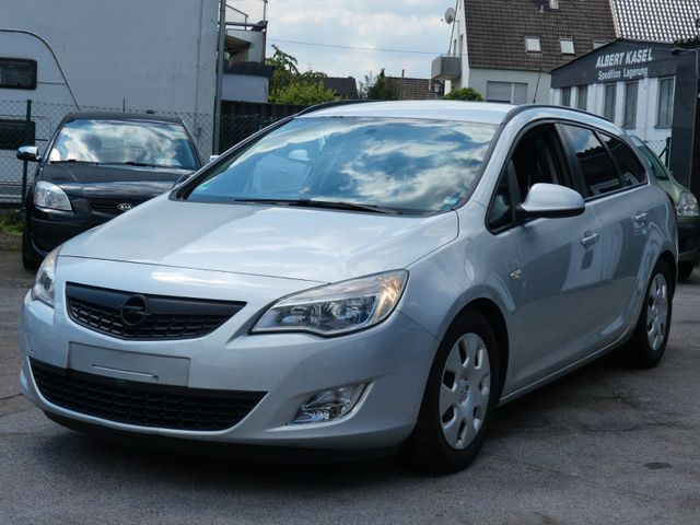 Opel Astra J Sports Tourer Selection