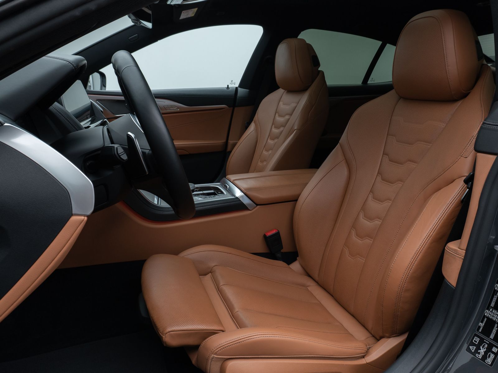 Fahrzeugabbildung BMW M850i xD GC Panorama 360°DAB H/K SoftCl 20Zoll