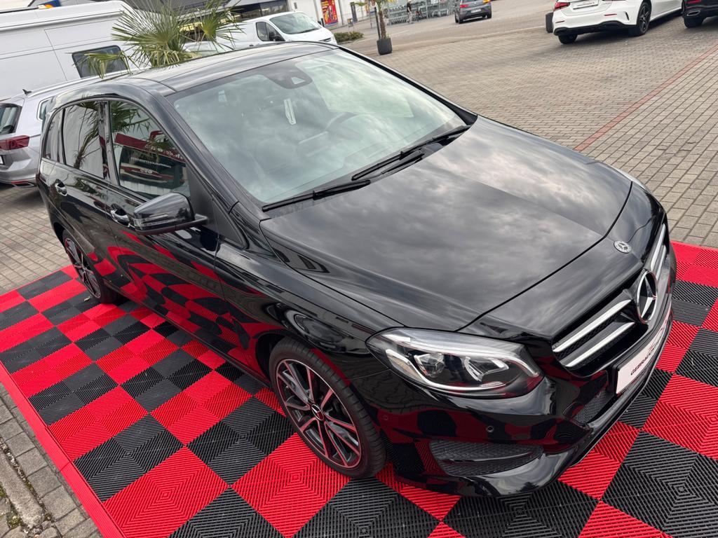 Mercedes-Benz B 220