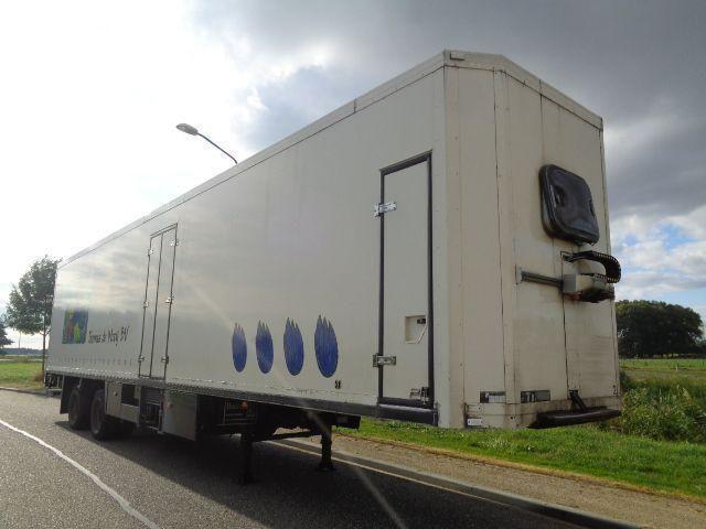 Floor 2- Flower Sales Trailer 2-Axle Flower Sales Trai