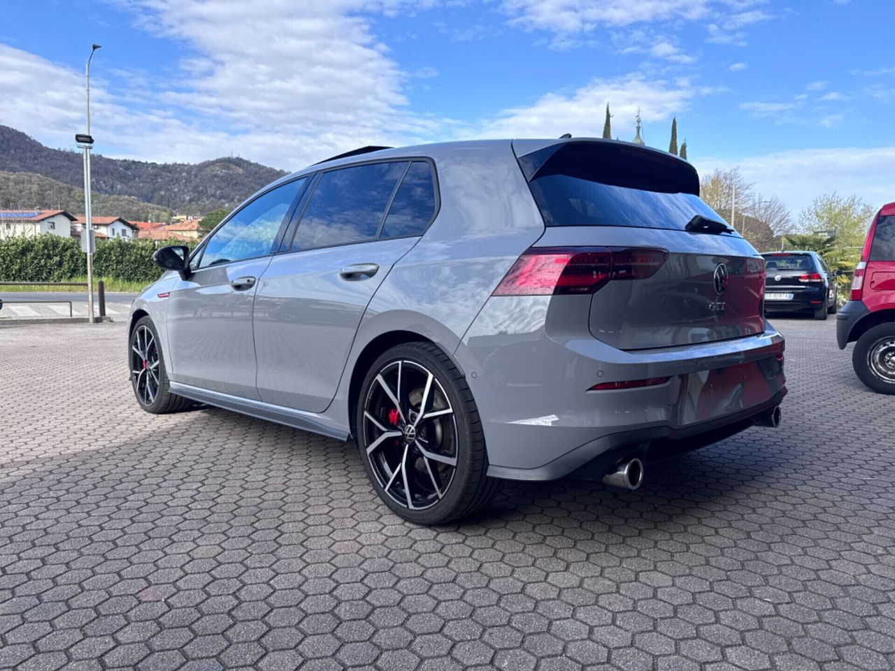 Volkswagen VW Golf GTI DsG TETTO CERCHI DA 19" imagem 3