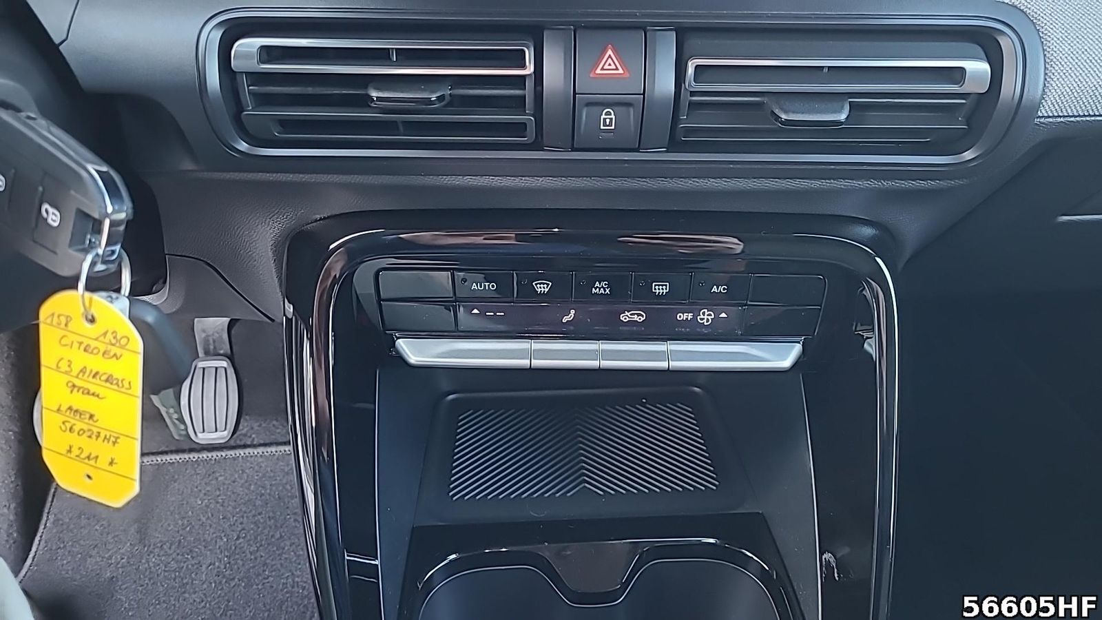 Fahrzeugabbildung Citroën C3 Aircross Plus+Wenige KM+PDC+LED+AWR+ACC+DAB+