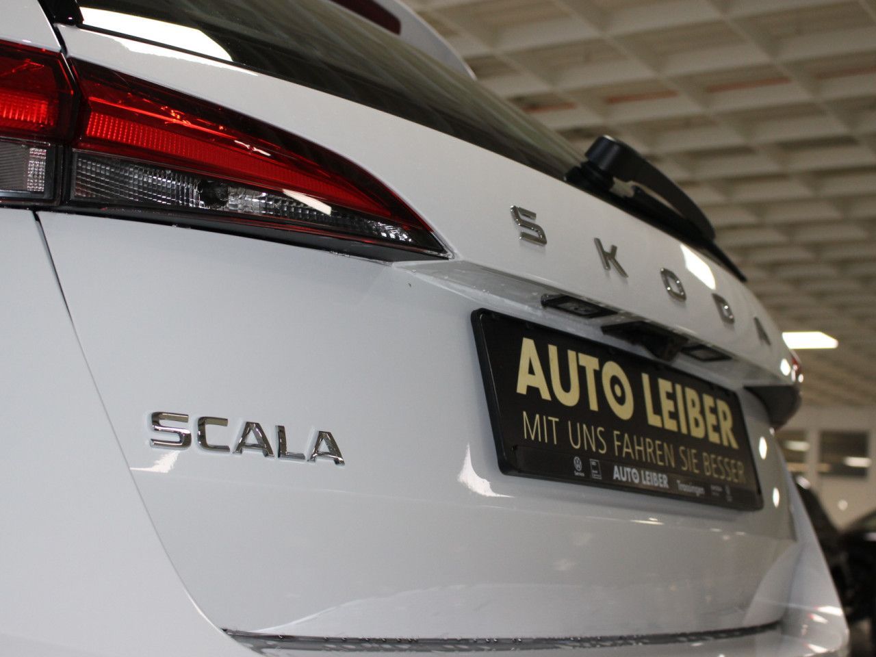 Fahrzeugabbildung SKODA Scala 1.0 TSI Selection LED/RFK/SHZ/LANE