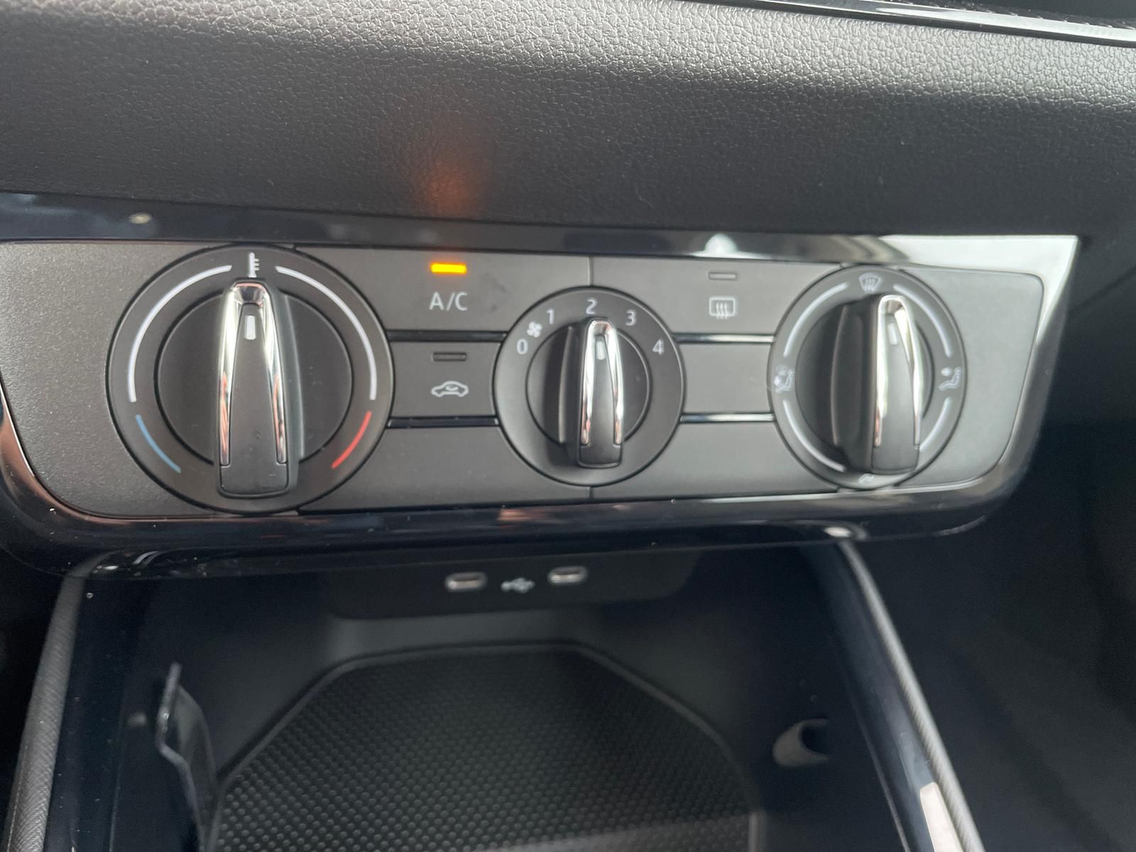 Fabia Essence Metallic