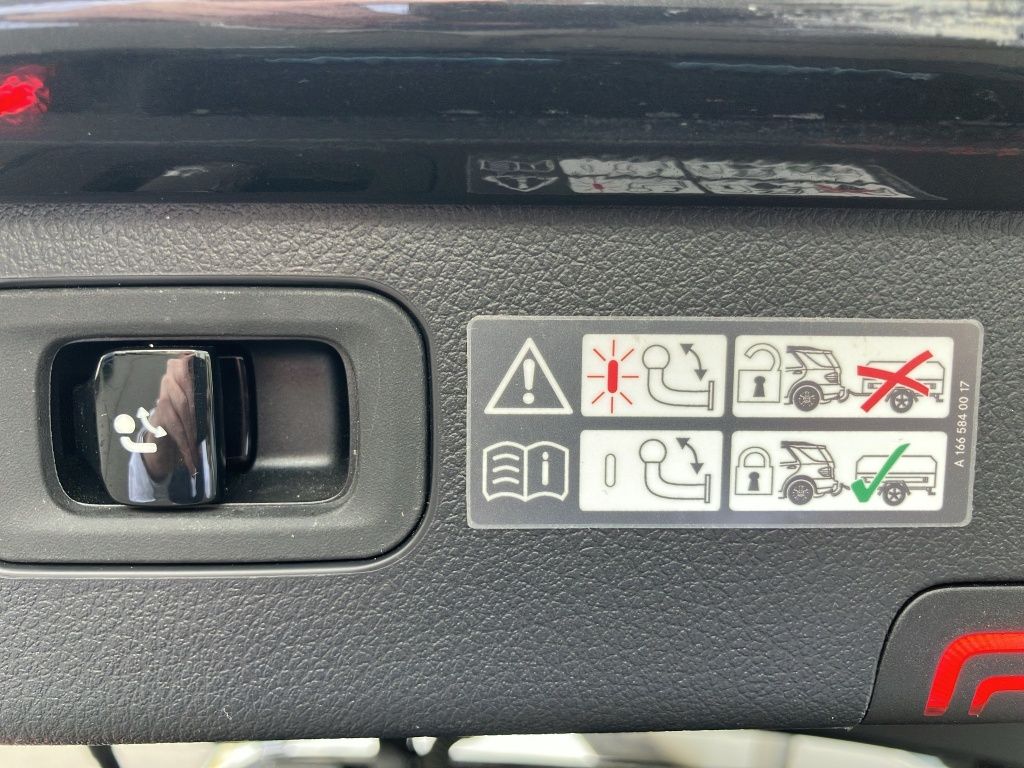 Fahrzeugabbildung Mercedes-Benz C 220 d 4M T All-Terrain NIGHT*AHK*DISTR*TOTW