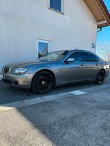 BMW 730d BMW LIMOUSINE TÜV 02/2026 NAVI LEDER - gebrauchte BMW 730 aus dem Jahr 2008