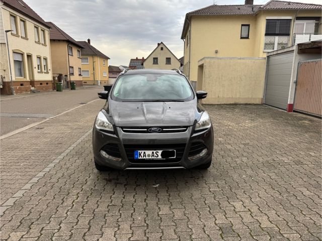 Ford Kuga 2,0 TDCi 4x4 110kW Titanium PowerShift ...