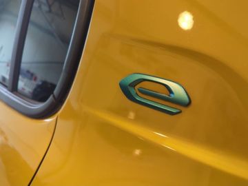 Peugeot 208 Elektromotor 136 Allure