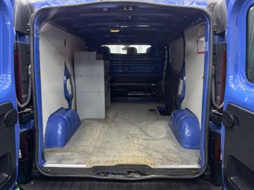 Opel Vivaro - 8