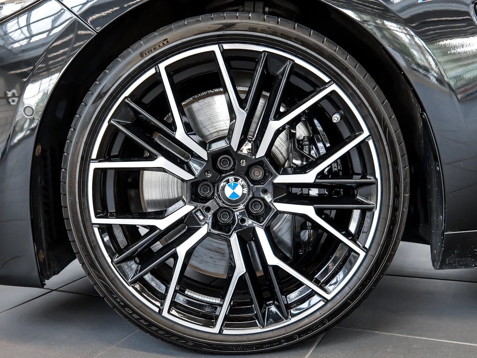 BMW M850i xDrive Gran Coupé M Sport NAVI Laser DAB foto 4