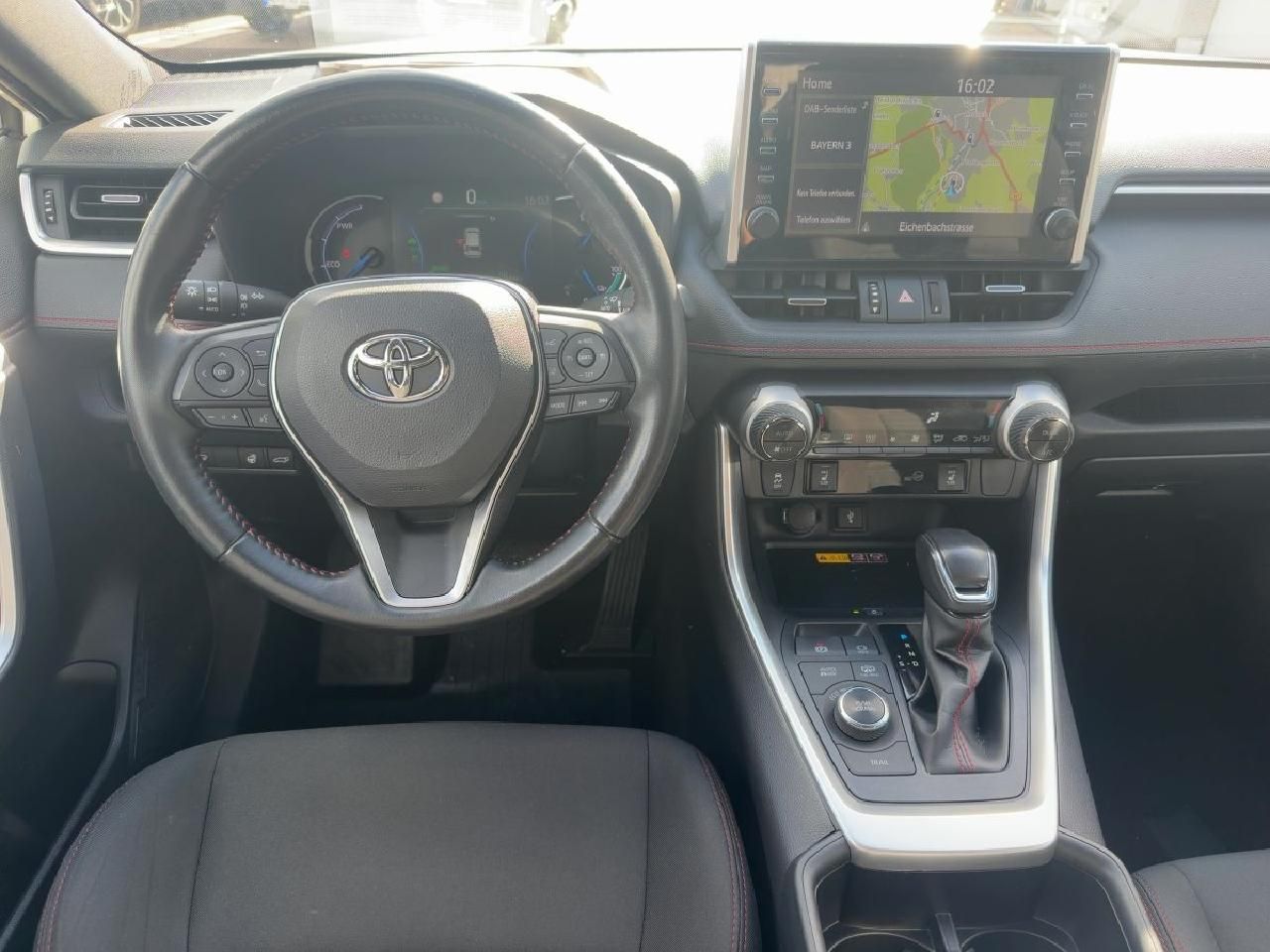Fahrzeugabbildung Toyota RAV4 2,5 Plug-in Hybrid 4x4*