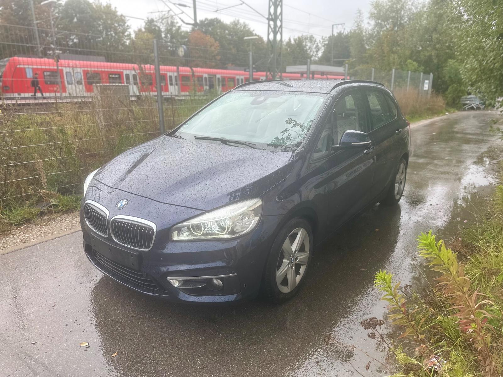 BMW 220 Active Tourer xdrive Luxury Line