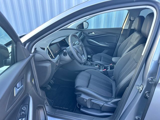 Fahrzeugabbildung Opel Grandland 1.2 Turbo GS Line 360,KlimaA,LED,Navi