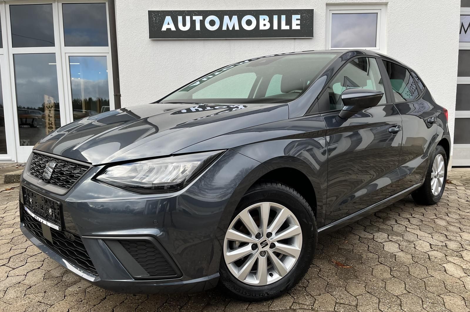 SEAT Ibiza Style 1.0 TSI LED PDC KLIMA SHZ TEMPOMAT