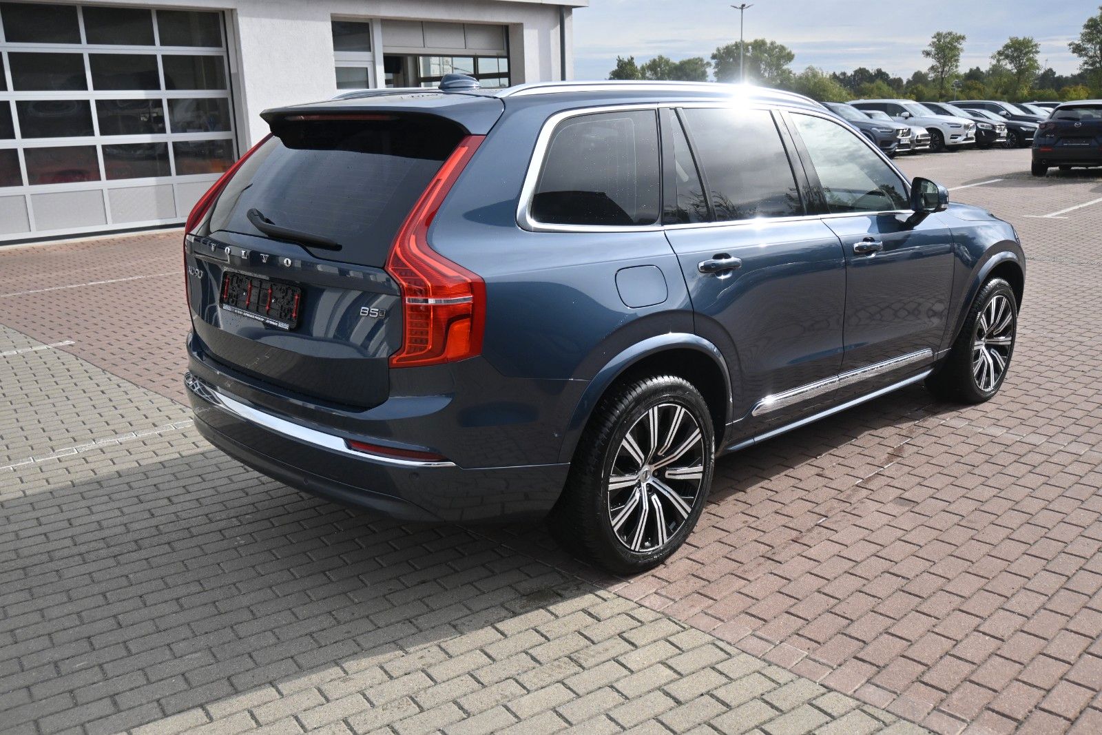 Fahrzeugabbildung Volvo XC90B5 D Plus Bright AWD*360°*Alarm*FSHZG*STHZG*