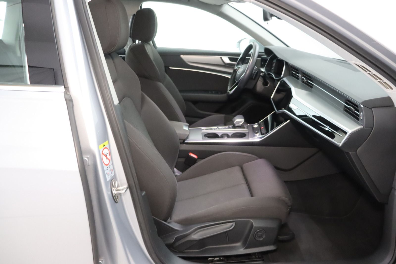 Fahrzeugabbildung Audi A6 Avant 45 TDI quattro sport * MwSt. ausw.