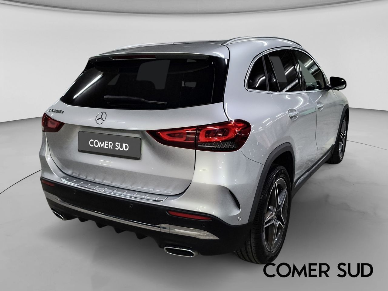 Mercedes-Benz GLA-H247 2020 - GLA 200 d Premium  imagem 3
