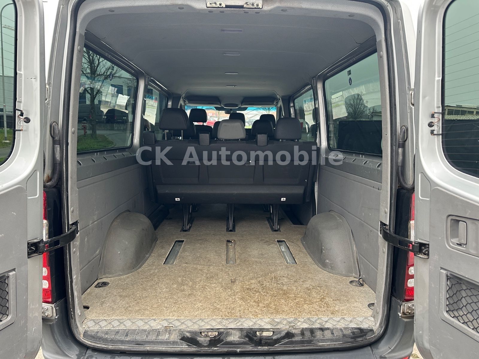 Fahrzeugabbildung Mercedes-Benz Sprinter II Kombi 315 CDI/9 Sitze/Klima/Tempomat