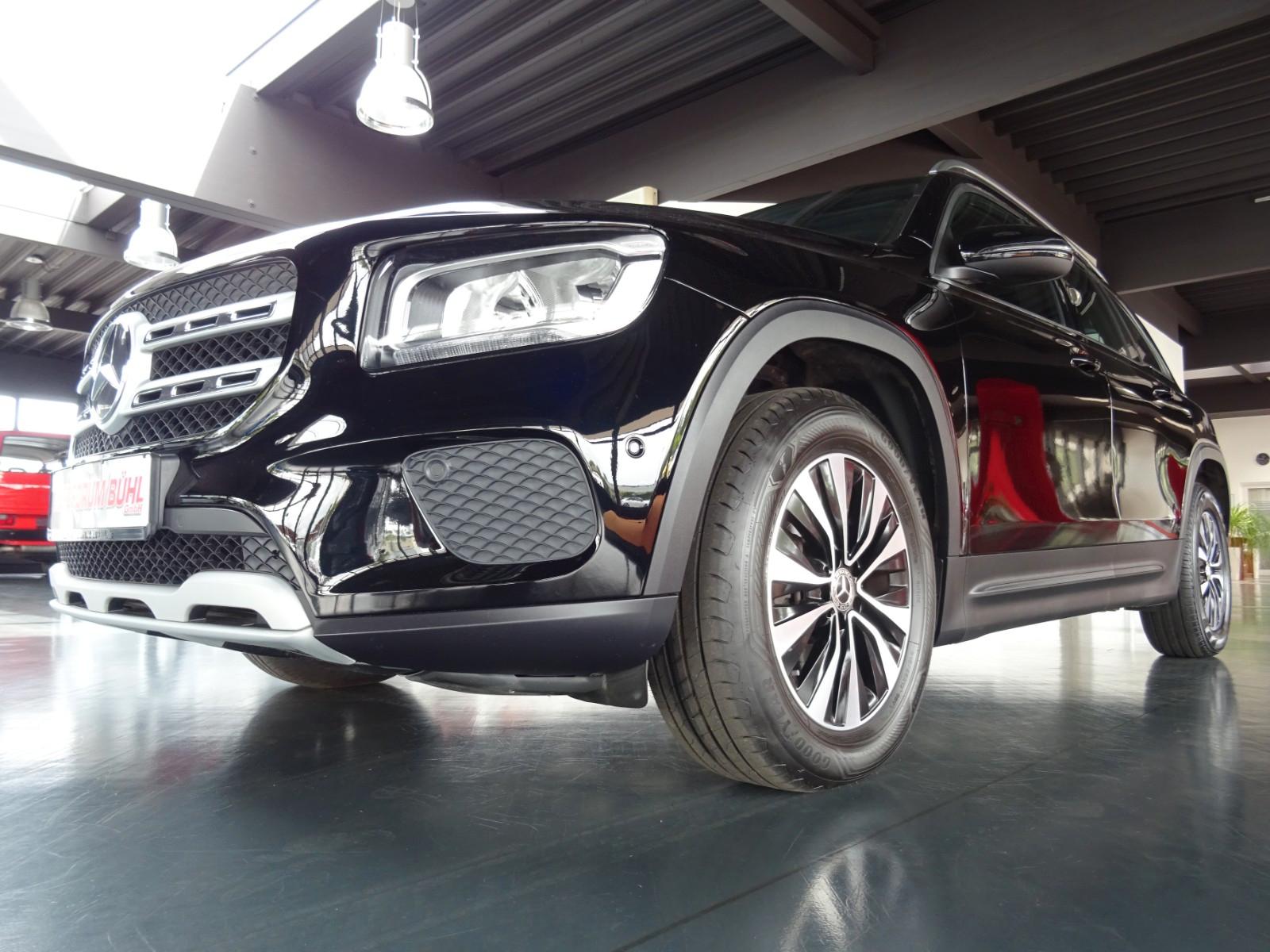 Mercedes-Benz GLB 200 d Style /Navi/Leder/7-Sitzer/AHK/1.Hand