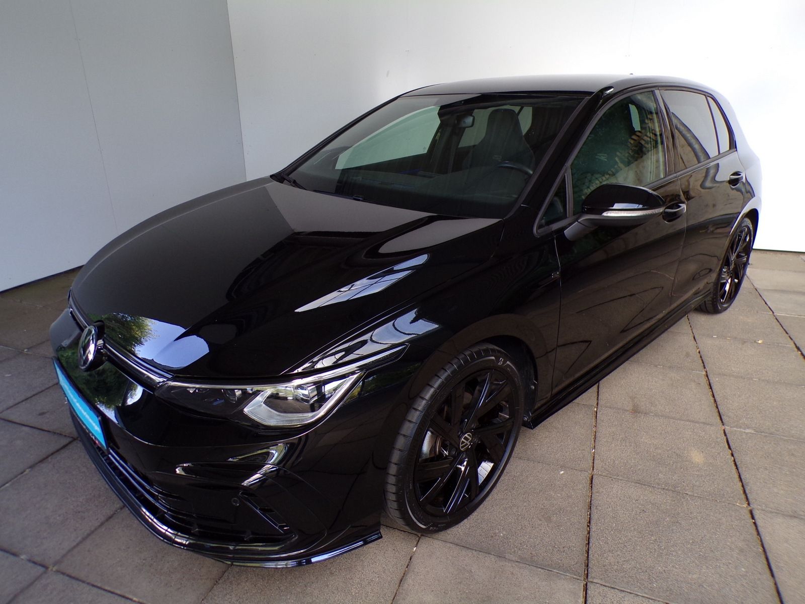 Volkswagen GOLF VIII 1.5 TSI DSG R-LINE AHK 18' HARMAN&KARD foto 3