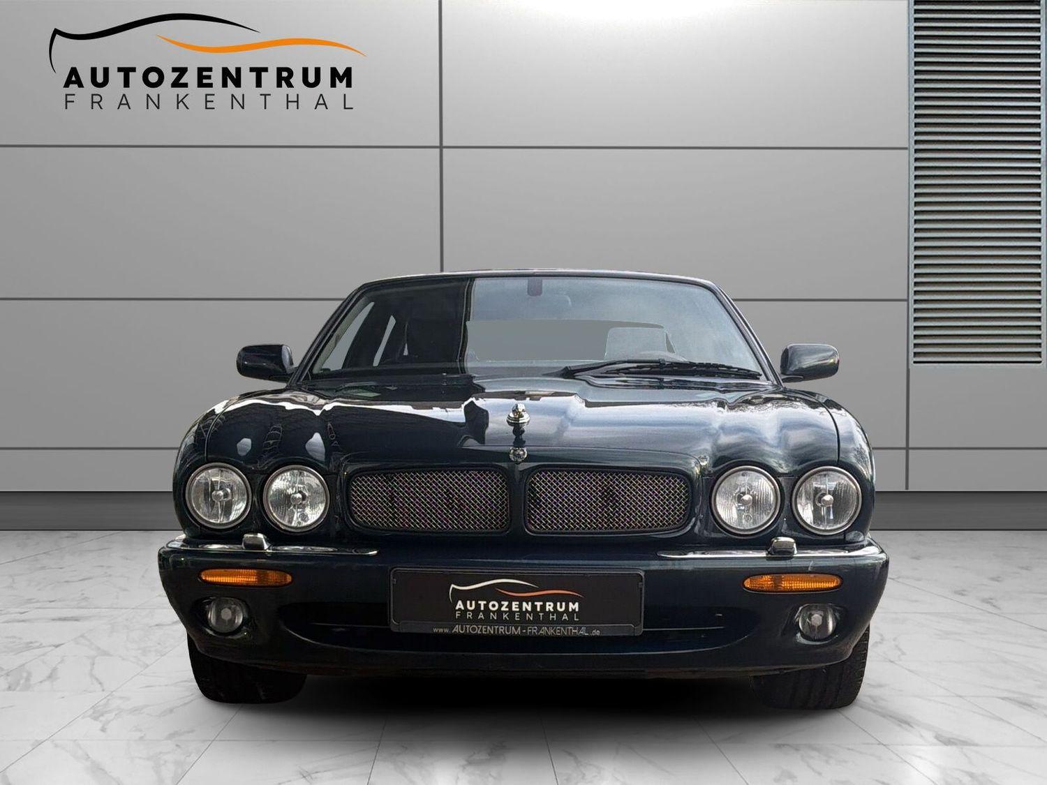 Jaguar XJR Sovereign MOTOR NEU BEI JAGUAR GARANTIE 