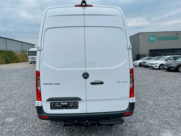 Fahrzeugabbildung Mercedes-Benz Sprinter III 317 CDI  / MR / AHK / MBUX / Kamera