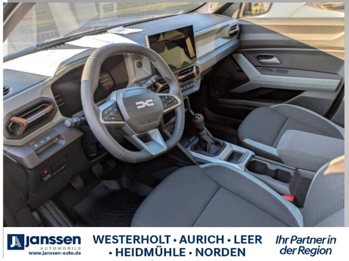 Fahrzeugabbildung Dacia Neuer Dacia Duster Extreme mild hybrid 140