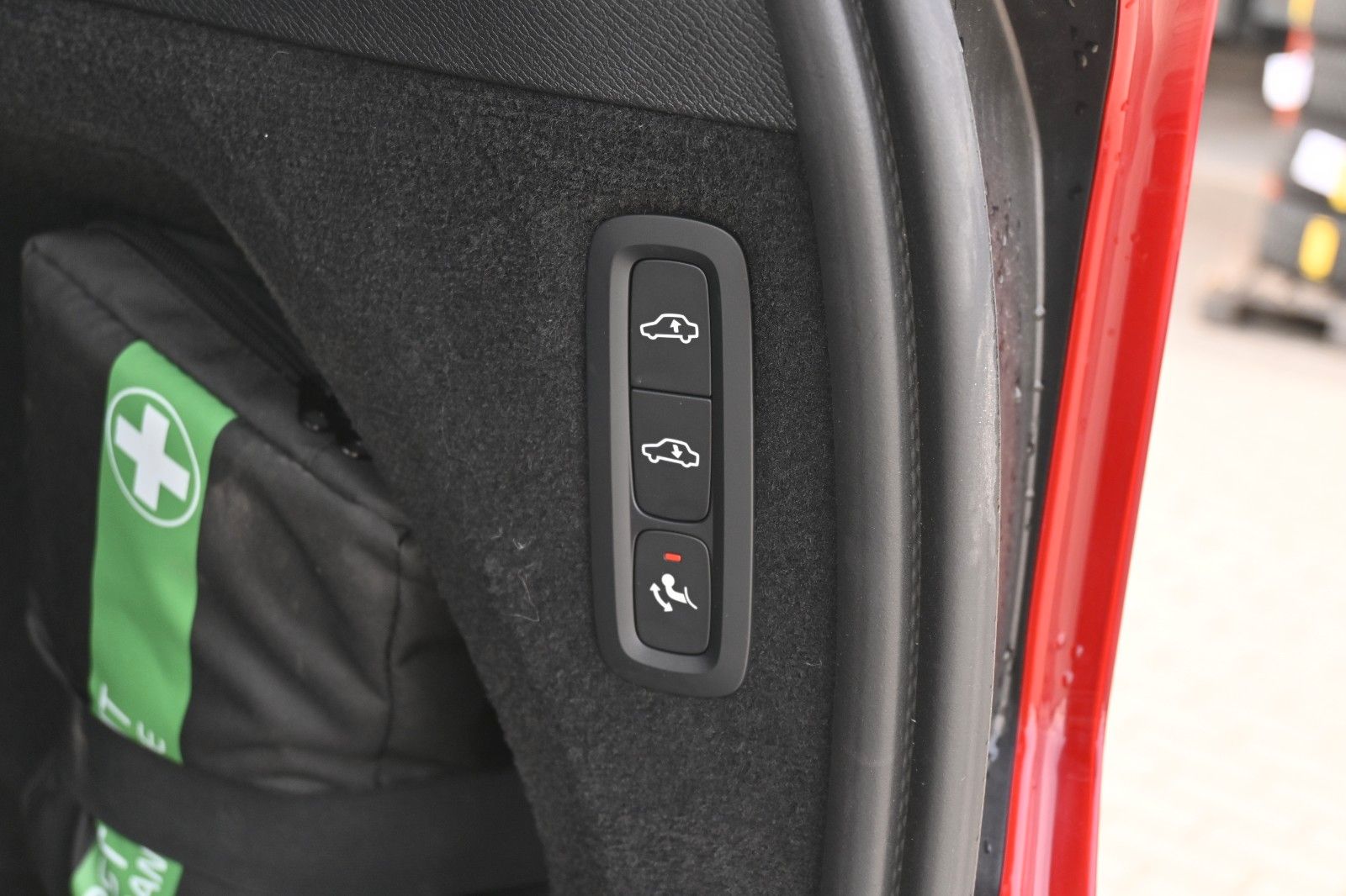 Fahrzeugabbildung Volvo XC90 B5 D AWD Ultimate Bright*STHZ*LUFT*360°*AHK