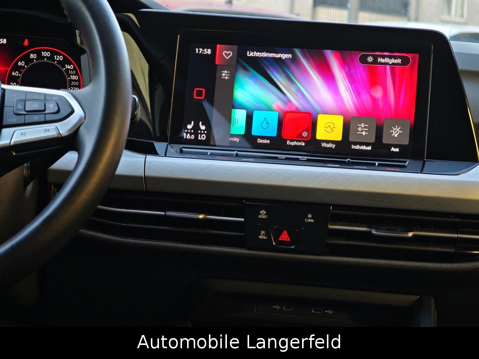 Volkswagen Golf VIII Lim. Life DSG NAVI LED DIGITAL COCKPIT, миниатюра 14
