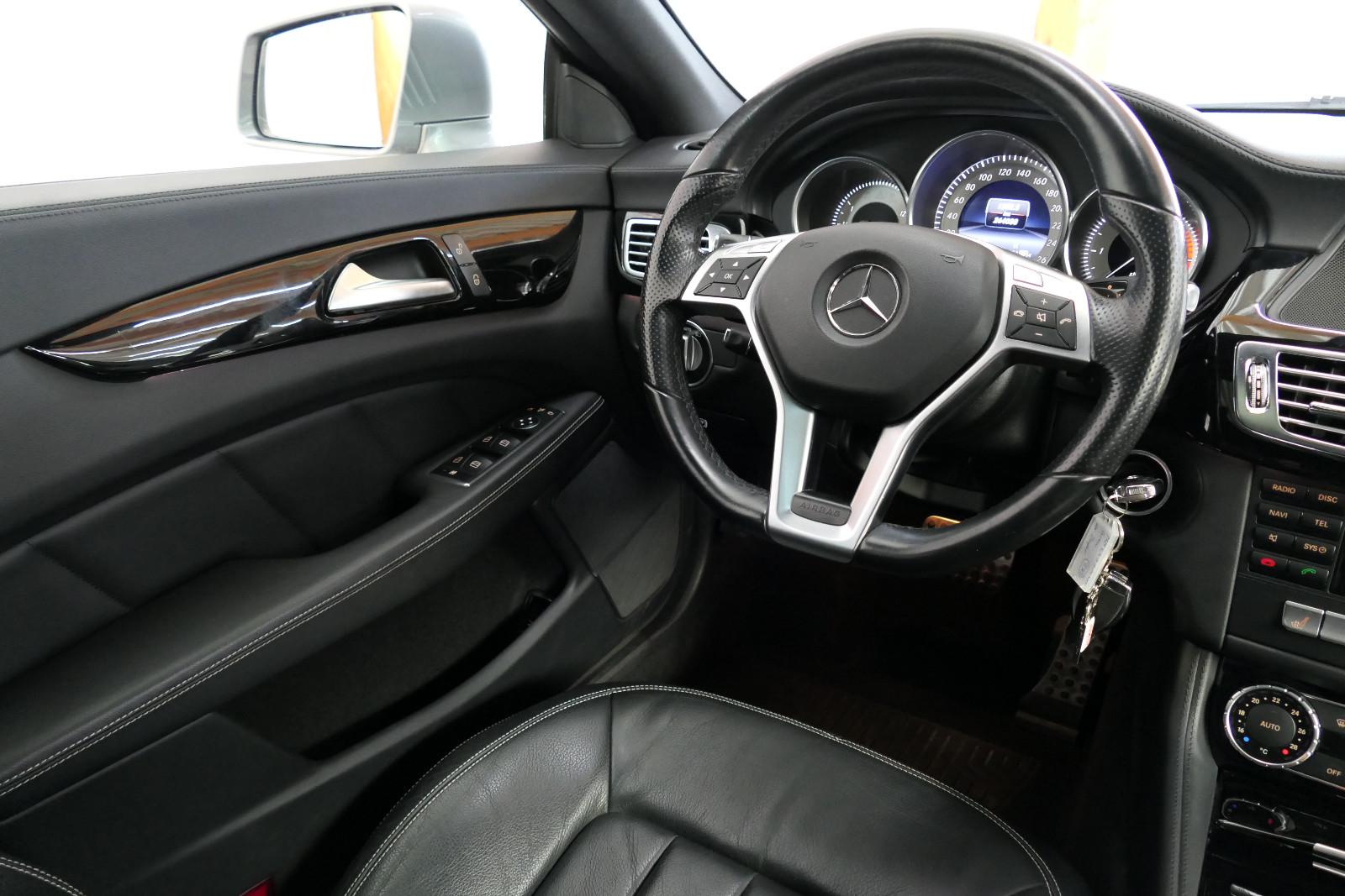 Mercedes-Benz CLS Shooting Brake 250 CDI *AMG Line*LED*NAV*SHZ