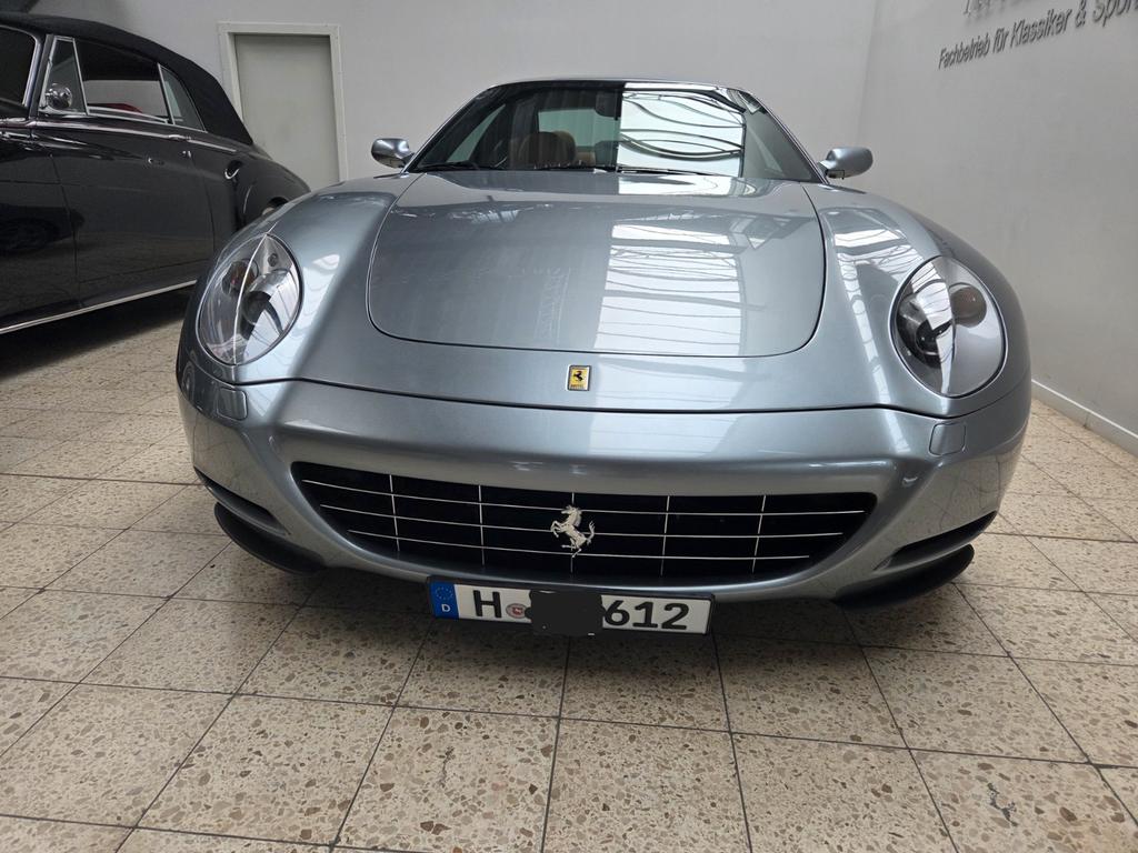 Ferrari 612