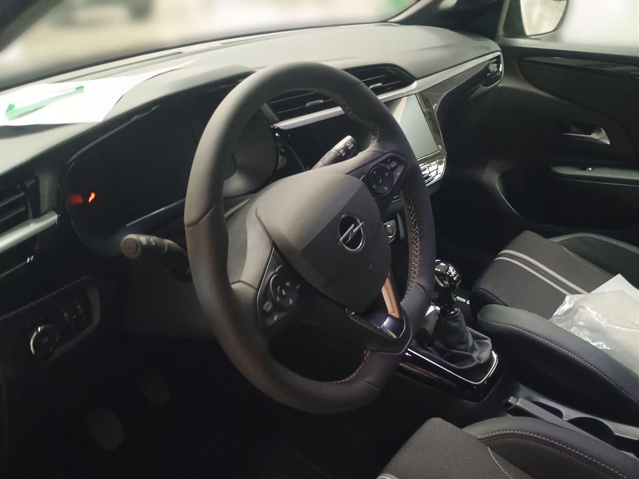 Fahrzeugabbildung Opel Corsa 1.2 Turbo GS 74KW