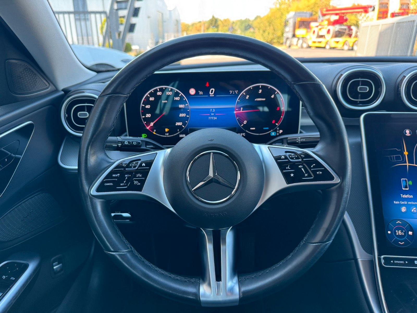 Fahrzeugabbildung Mercedes-Benz C 200d T Avantgarde+AHK+Memory+AmbiPrem+RFK+TotW