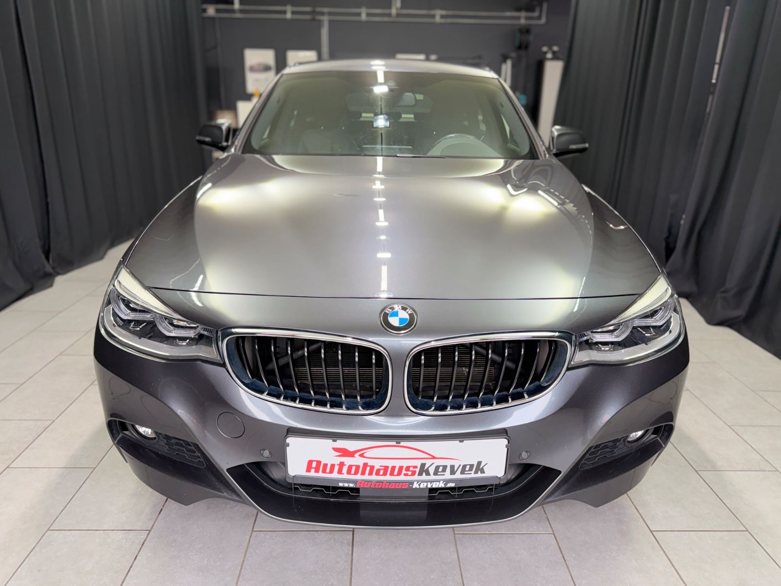 Fahrzeugabbildung BMW 340i GT xDrive M Sport|LEDER|NAVI|HEAD-UP|AHK|