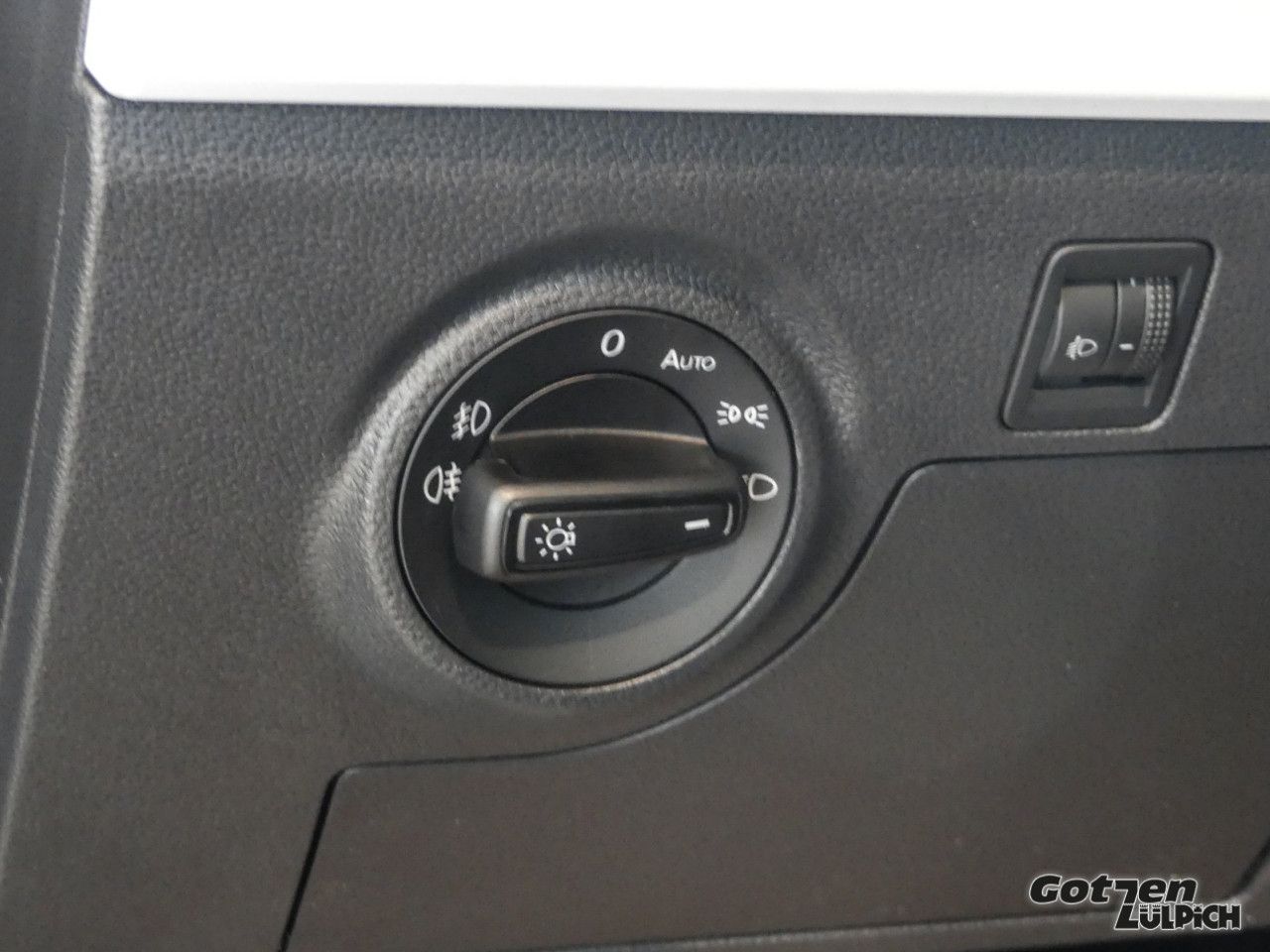 Fahrzeugabbildung SEAT Arona Style 1.0 TSI Style LED Navi Winterpaket