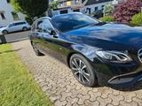 Mercedes-Benz E 220 d 4MATIC T Autom. - Sports Style - Mercedes-Benz E 220 in Hagen
