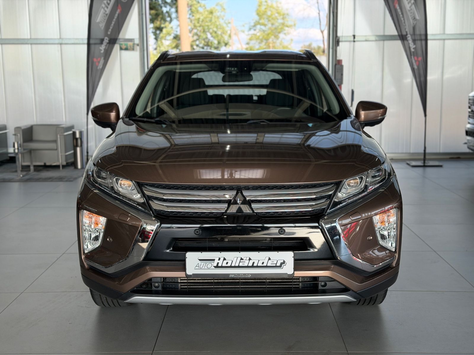 Fahrzeugabbildung Mitsubishi Eclipse Cross 1.5 CVT Intro Edition 2WD AHK HUD