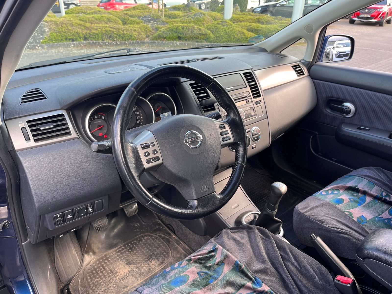 Fahrzeugabbildung Nissan Tiida Tekna KLIMA ALU