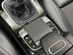 MERCEDES-BENZ A 180 Progressive Edition 19*1.Hand*LED*Night-P.