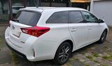 Toyota Auris SportsTourer 1.4 Diesel - Toyota Auris in Oberhausen