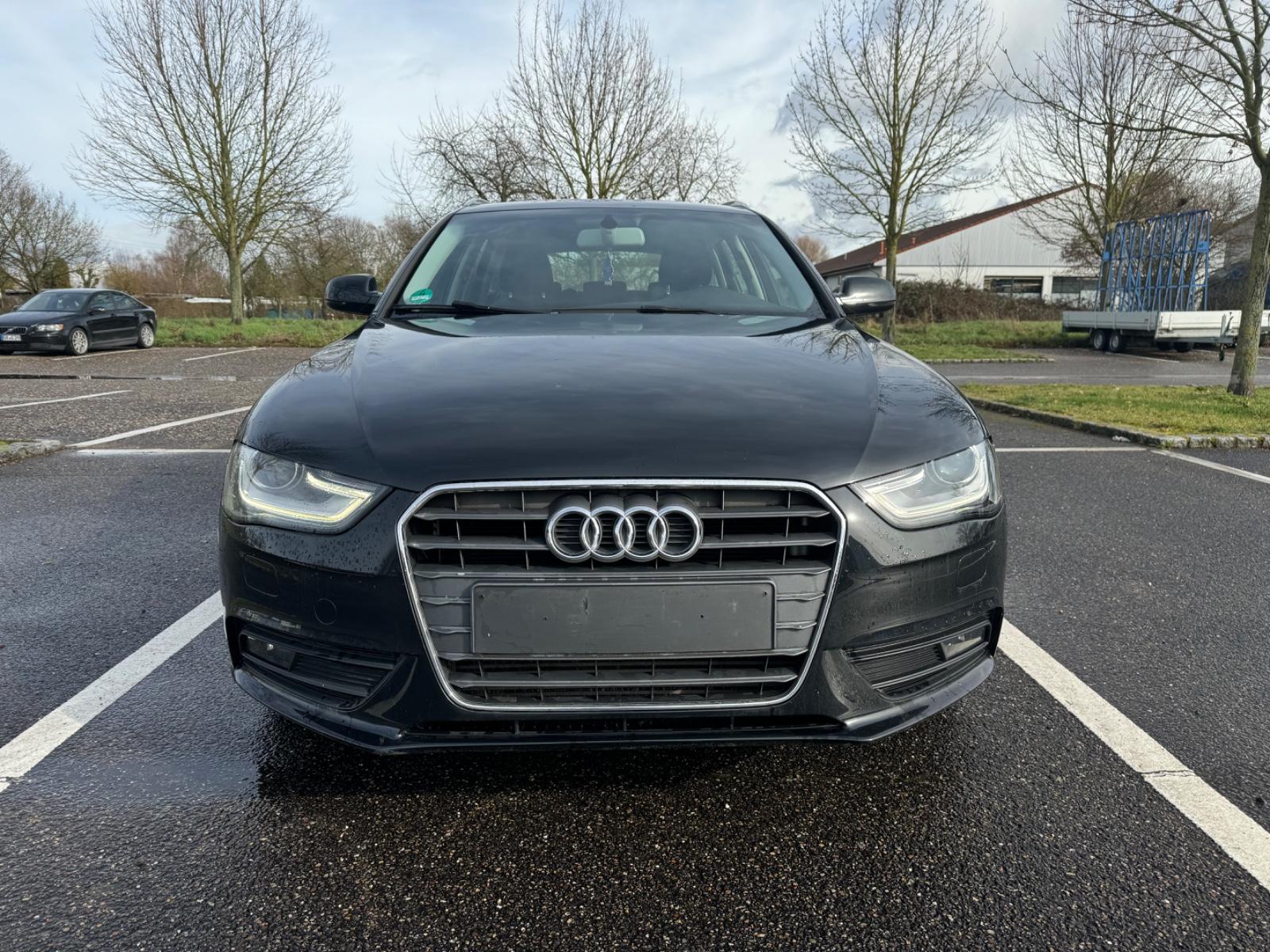 Audi A4 Avant Attraction